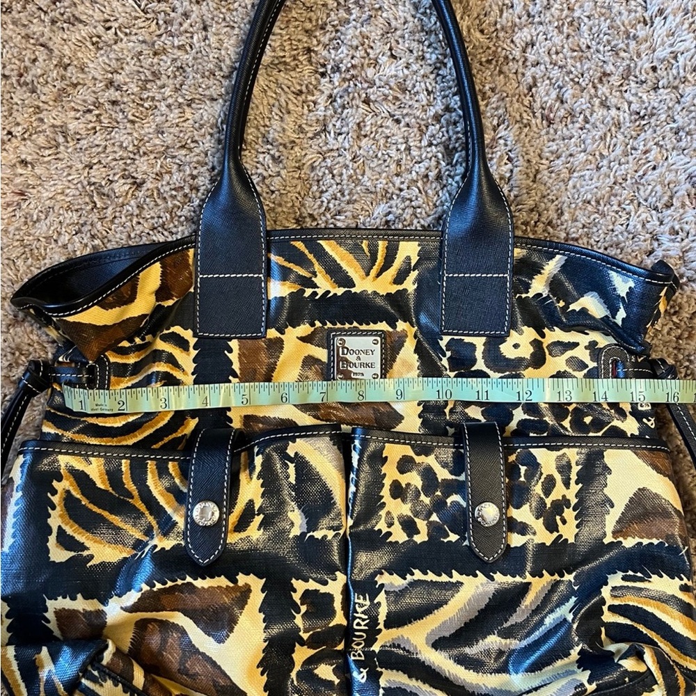 Dooney & Bourke Leopard Print Women's Bag - Picture 7 of 8
